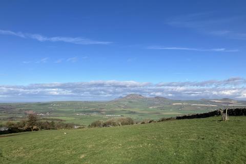 2 bedroom property with land for sale, Sarn Pwllheli LL53 8EY