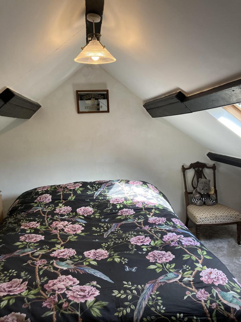 Cottage with 2 Acres