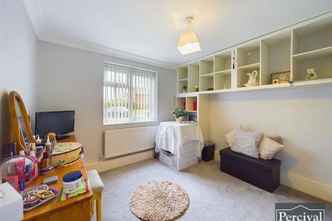 2 bedroom apartment for sale - De Vere Road, Earls Colne, Colchester, Essex, CO6