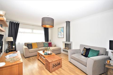 21 Darlinghurst Road, Folkestone, CT19 4PL