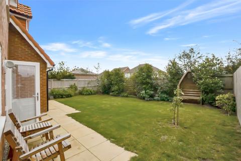 3 bedroom detached house for sale, Crispin Close, New Romney TN28