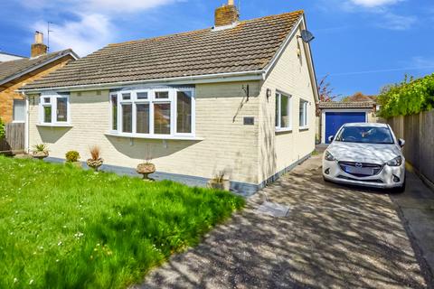 3 bedroom detached bungalow for sale, Queens Road, New Romney TN28