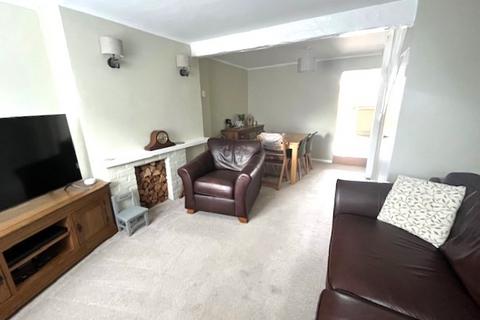 2 bedroom terraced house for sale, High Street, Selsey