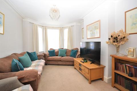 56 Garden Road, Folkestone, CT19 5RA