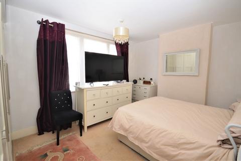 56 Garden Road, Folkestone, CT19 5RA