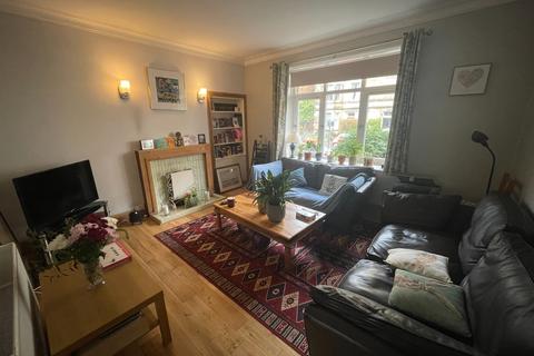 2 bedroom flat to rent, Falcon Avenue, Edinburgh, EH10