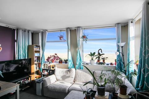 2 bedroom apartment for sale, Lydd On Sea, Romney Marsh TN29