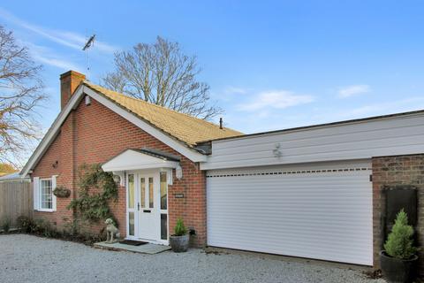 4 bedroom detached bungalow for sale, Rolfe Lane, New Romney TN28