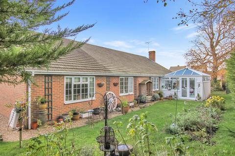 4 bedroom detached bungalow for sale, Rolfe Lane, New Romney TN28