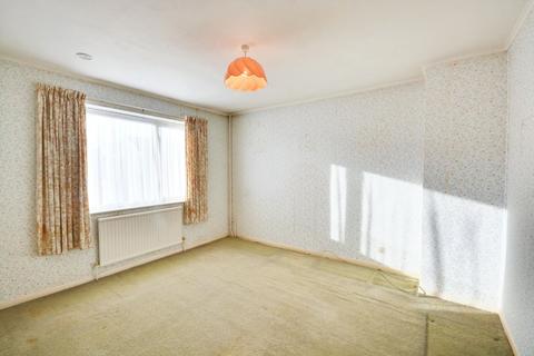 19 Chichester Close, Ashford, TN23 4QB
