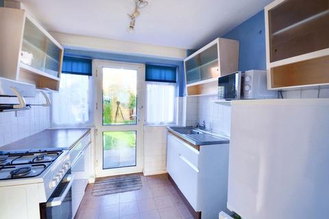19 Chichester Close, Ashford, TN23 4QB