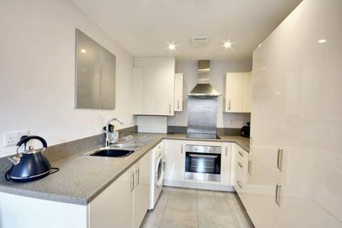 13 Nuthatch Drive, Finberry, Ashford, TN25 7AA