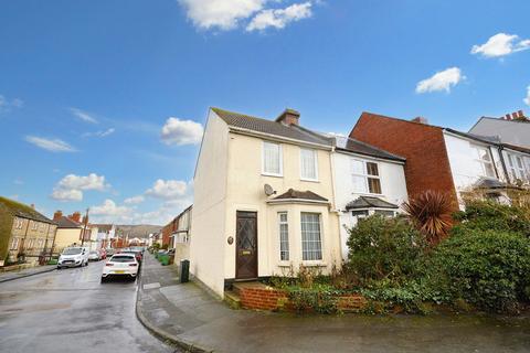 68 Park Road, Folkestone, CT19 4DQ