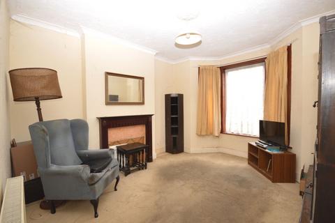 68 Park Road, Folkestone, CT19 4DQ