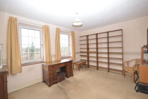 68 Park Road, Folkestone, CT19 4DQ