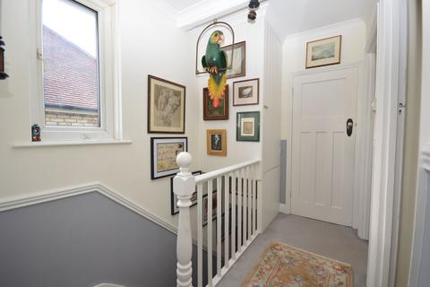 18 Dolphins Road, Folkestone, CT19 5PL