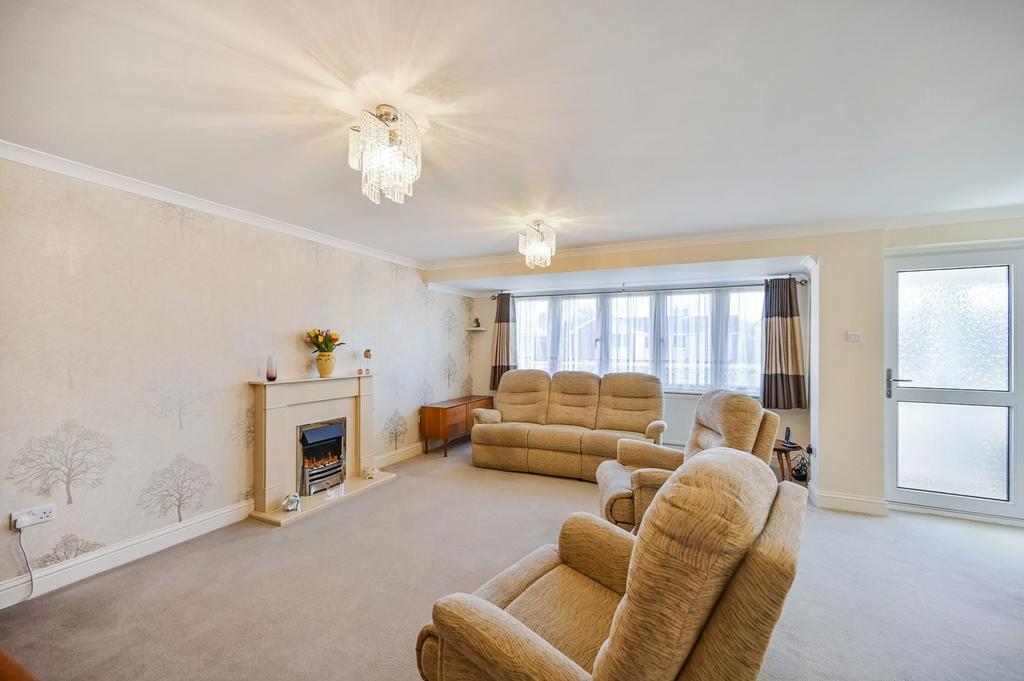 Sitting Room with Dining Area