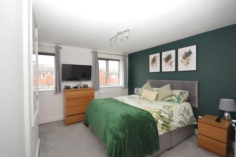 62 Firs Lane, Folkestone, CT19 4QE
