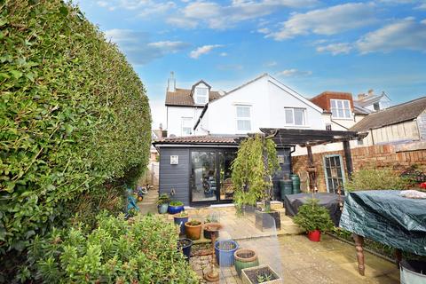 5 bedroom semi-detached house for sale - Hythe, Hythe CT21