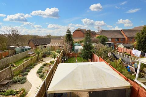 13 Stuart Road, Folkestone, CT19 6NL