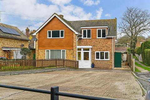 4 bedroom detached house for sale, Hamstreet, Ashford TN26