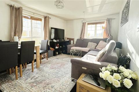 2 bedroom apartment for sale, Rutherford Close, Uxbridge, Middlesex