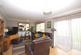 Lounge/dining area