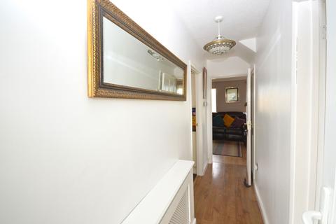 49 Grasmere Gardens, Folkestone, CT19 5JL