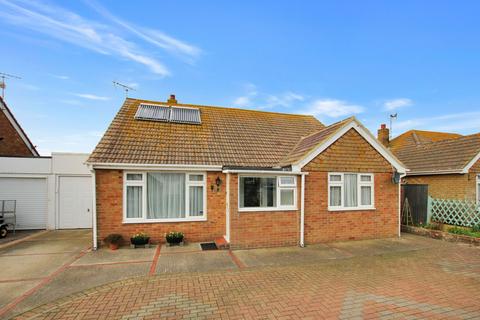 3 bedroom link detached house for sale, Taylor Road, Romney Marsh TN29