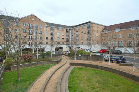 2 bedroom flat for sale, The Dell, Southampton