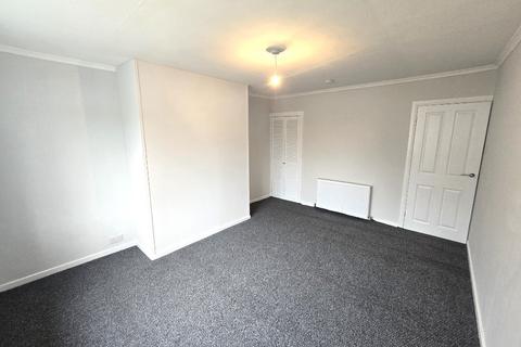 3 bedroom flat to rent - Marchburn Avenue, Northfield, Aberdeen, AB16