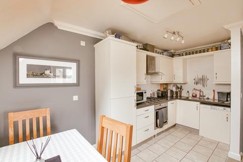2 bedroom cluster house for sale - BISHOP'S WALTHAM - NO CHAIN
