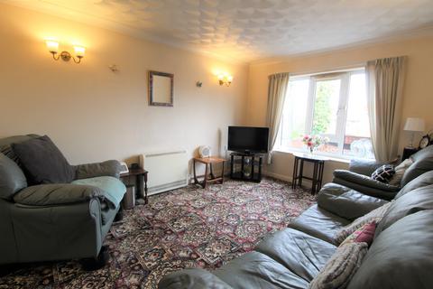 2 bedroom apartment for sale - Dingleway Flat  Undercliffe House, Appleton, Warrington