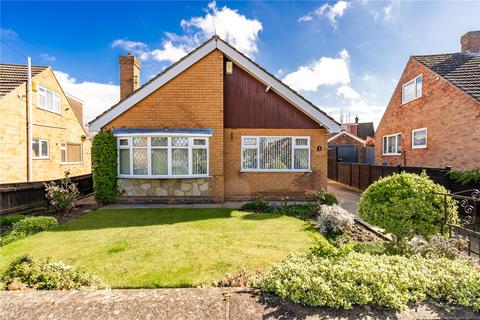 3 bedroom bungalow for sale - Chiltern Drive, Waltham, Grimsby, Lincolnshire, DN37