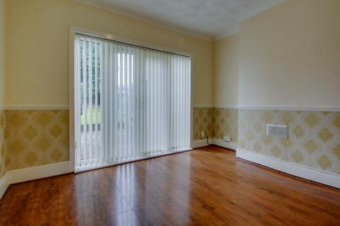 3 bedroom semi-detached house for sale, Rosemary Crescent, Dudley, West Midlands