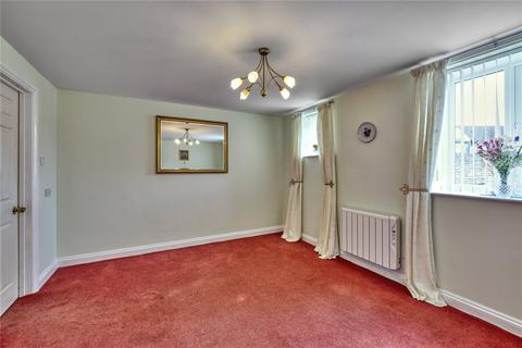 2 bedroom apartment for sale - Derwent House, Riverside Maltings,, Oundle, Peterborough, PE8