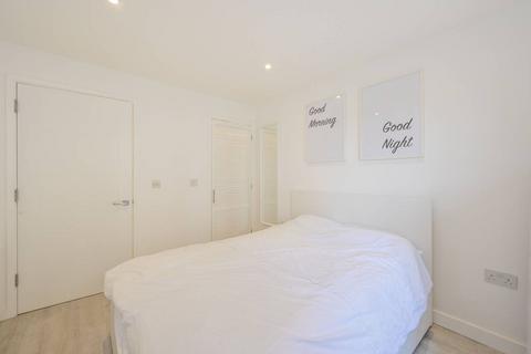 2 bedroom flat for sale - St Davids Square, Isle Of Dogs, London, E14