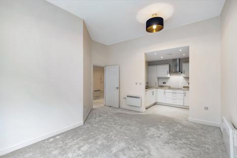 2 bedroom flat for sale, Mill Fold, Addingham, Ilkley, West Yorkshire, LS29