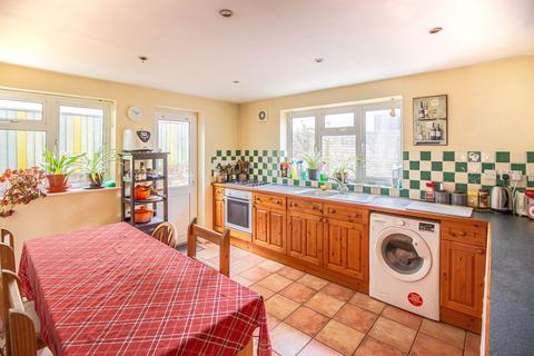 3 bedroom semi-detached house for sale, Oxford Street, Malmesbury, SN16