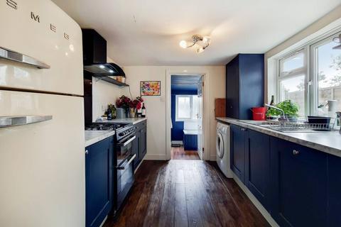 39 Coniston Road, Croydon, CR0 6LP