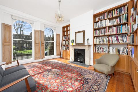 27 Cassland Road, London, E9 7AL