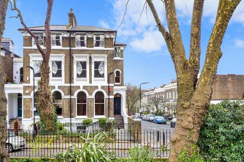 27 Cassland Road, London, E9 7AL