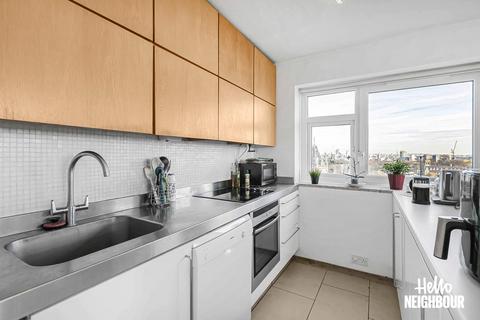2 bedroom apartment to rent - St Quentin House, Fitzhugh Grove, London, SW18