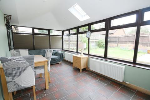 2 bedroom semi-detached bungalow for sale, Biscoe Court, Wheatley, OX33