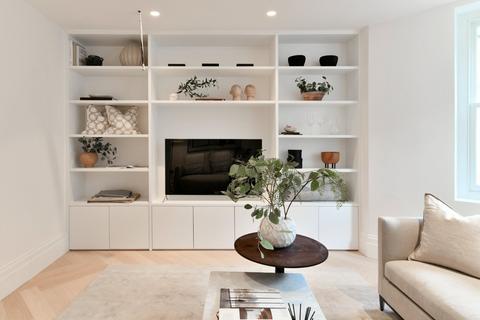 Flat 2, 26 Redcliffe Gardens, London, SW10 9HA