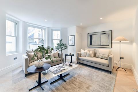 Flat 2, 26 Redcliffe Gardens, London, SW10 9HA
