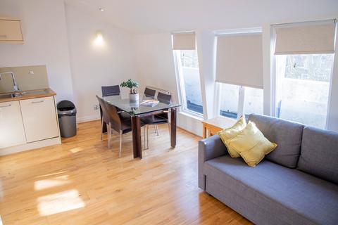 2 bedroom flat to rent - Sussex Gardens, London W2