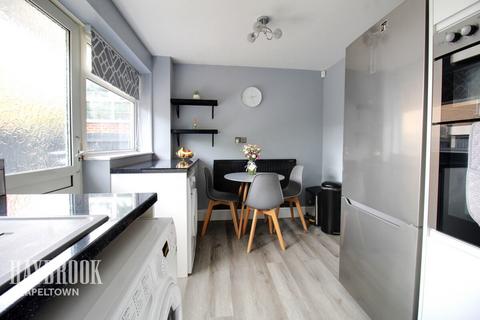 184 Blackburn Drive, Chapeltown, Sheffield, S35 2EX