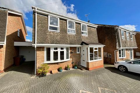 4 bedroom link detached house for sale, Old Barn Close, Gnosall, ST20