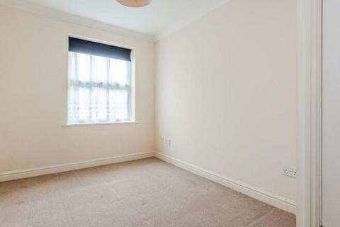 2 bedroom apartment for sale - Bowes Close, Horsham, West Sussex